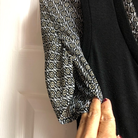 Blouse black and beige. Vest. - Picture 5 of 6